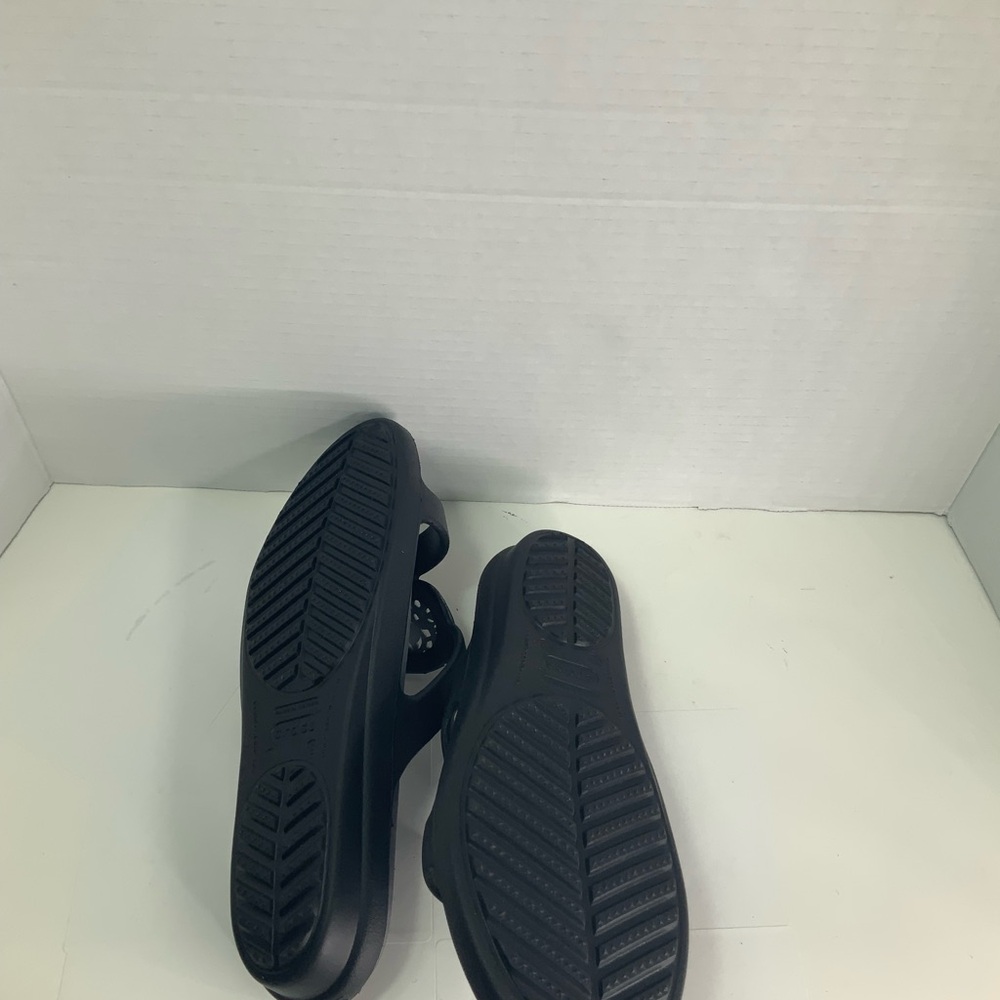 Crocs Sanrah Metal Block Sandals Women's Size 9 Black Grey Wedge Slide - Picture 5 of 7